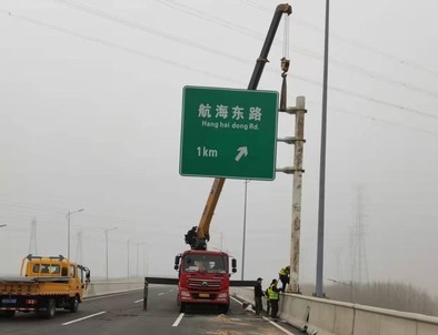 张家口张家口悬臂式交通标志杆